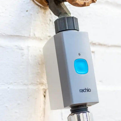 Rachio - Temporizador inteligente de manguera con cubo WiFi para riego al aire libre | Fácil instalación del grifo, automatiza los horarios de agua y rociadores para cuidado del césped, jardín y patio