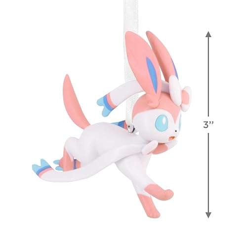 Hallmark - Adornos de Navidad de Pokémon Sylveon, Regalos para Jugadores | Construcción de plástico duradero, accesorio de suspensión para exhibición, artículo individual, 1 x 3 pulgadas