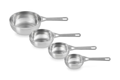 Le Creuset Juego de 4 tazas medidoras de acero inoxidable | El juego incluye: 1/4, 1/3, 1/2 y 1 taza
