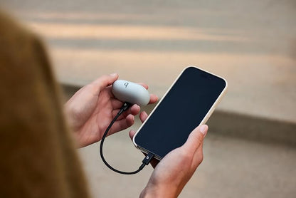 Beats Cable corto trenzado de USB-C a Lightning, carga rápida para iPhone y iPad, diseño resistente que no se enreda, compatible con dispositivos Apple con entrada Lightning (20 cm) — Negro eléctrico