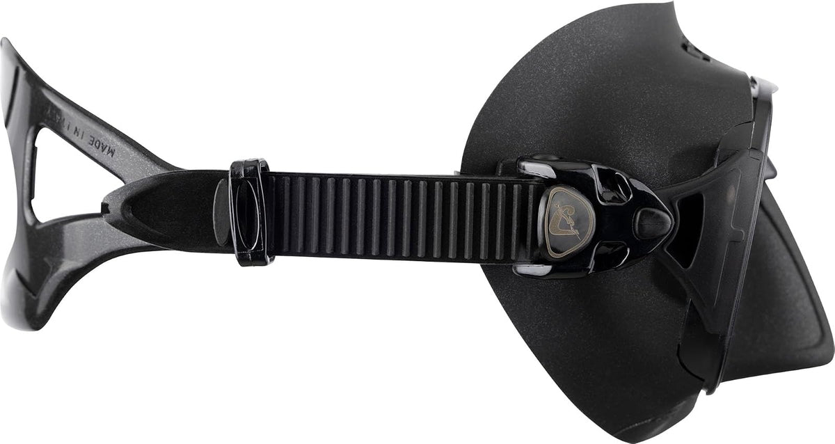 Cressi - Máscara de Buceo para Adultos, Tope de Niebla, bajo Volumen, Vista Amplia, Calibre: Fabricada en Italia