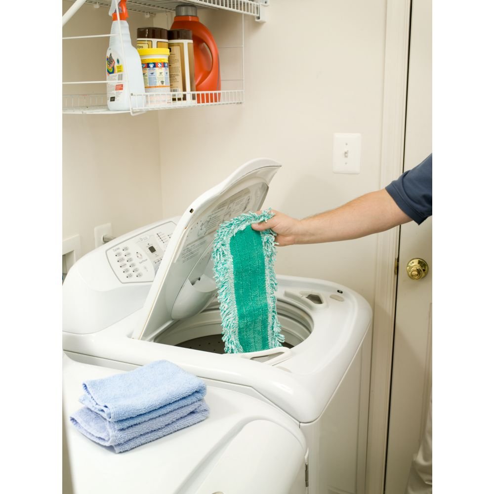 Rubbermaid Commercial Products Light Commercial Microfiber Dust Pad with Fringe, 18 inch, Green, For Janitorial/Professional Cleaners for Light-Duty Cleaning/Dusting/Sweeping