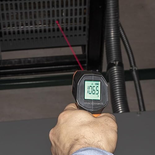 Klein Tools IR1KIT Termómetro infrarrojo y kit de probador de receptáculos GFCI, medición digital de temperatura sin contacto y probador eléctrico