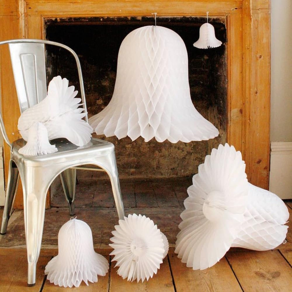 amscan Campanas Elegantes de Papel de Novia Blanco de Panal – 5 Pulgadas (Paquete de 4) – Decoraciones de Boda de Primera Calidad para recepción y Ceremonia