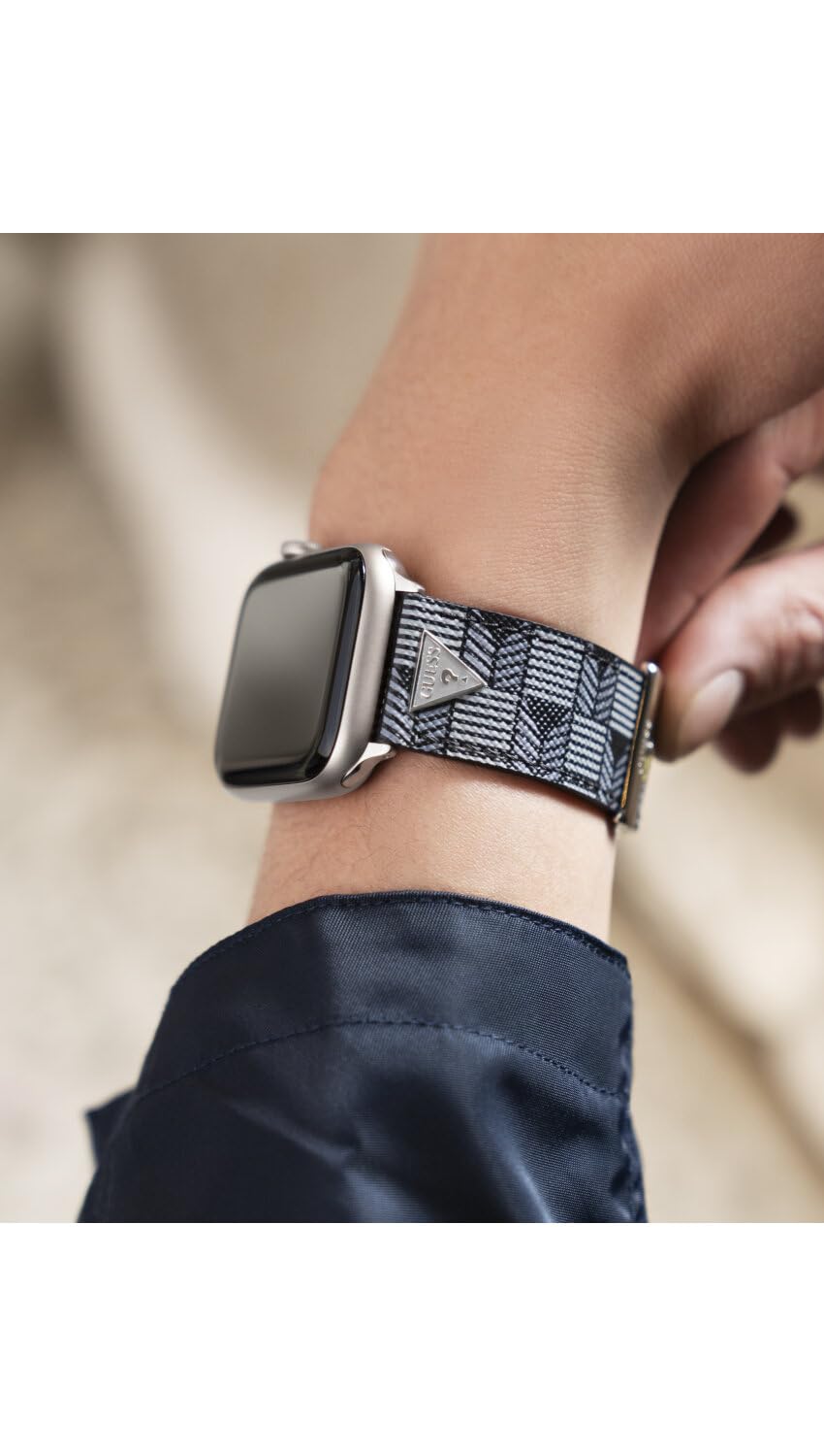 GUESS Correa de reloj inteligente para Caballero compatible con Apple Watch (42MM-44MM) Negro