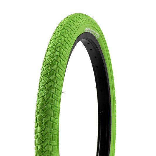 Llanta Benotto 20 x 2.125 | Freestyle/BMX | Verde con Letra Blanca | Modelo P707 | Resistente y Duradera