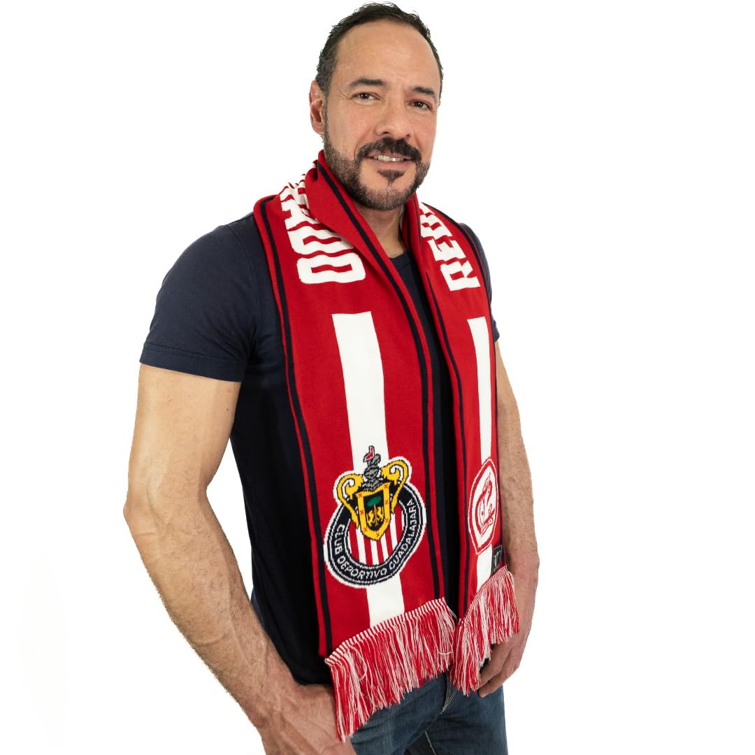 BUFANDA OFICIAL CHIVAS C1-06