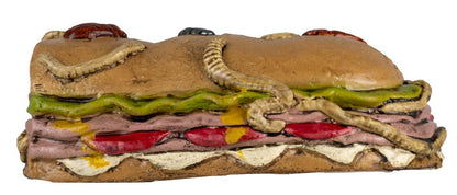 Ghoulish Productions Decoración de látex Rotten Sandwich. Sandwich Podrido Decoración Halloween. Sandwich Halloween. Decoración Comida Podrida. Ideal para Usar en Fiestas de Halloween, casa embrujada