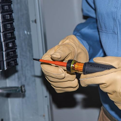 KLEIN TOOLS 32287INS | Desarmador 2 En 1 | 1000 V | Puntas Intercambiables | Desarmador 2 en 1 con puntas intercambiables y aislamiento de 1000 V, ideal para trabajos eléctricos en espacios reducidos.