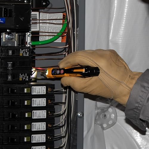Klein Tools - Kit de prueba eléctrica con probador de voltaje sin contacto de doble rango con linterna y probador electrónico CA/CD NCVT3PKIT