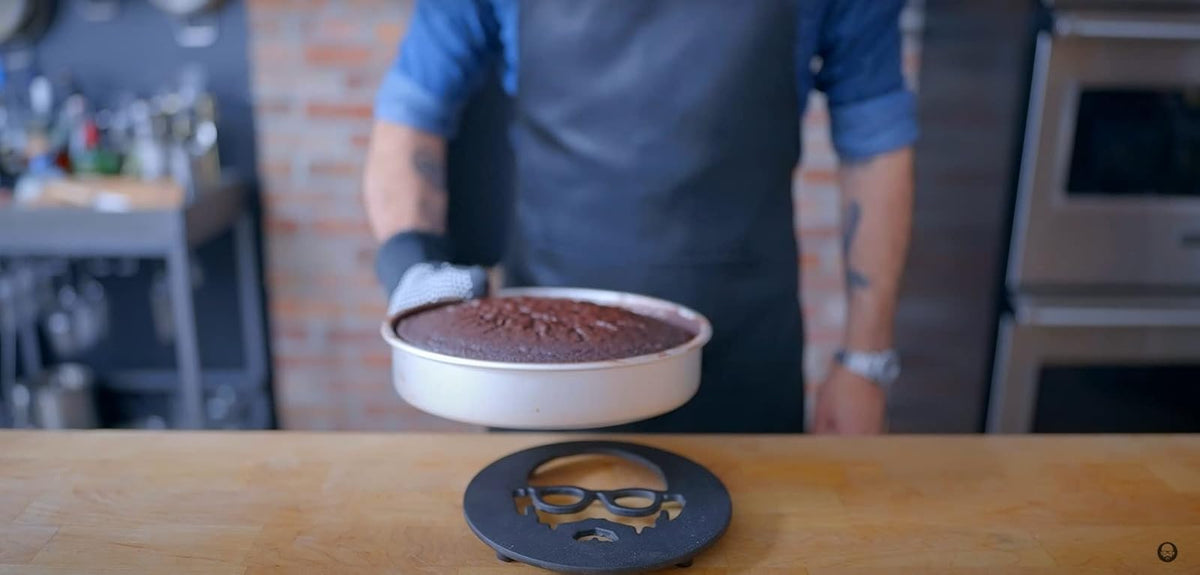 Babish Cookware - Salvamanteles de Hierro Fundido, 8 Pulgadas, Cara preestablecida