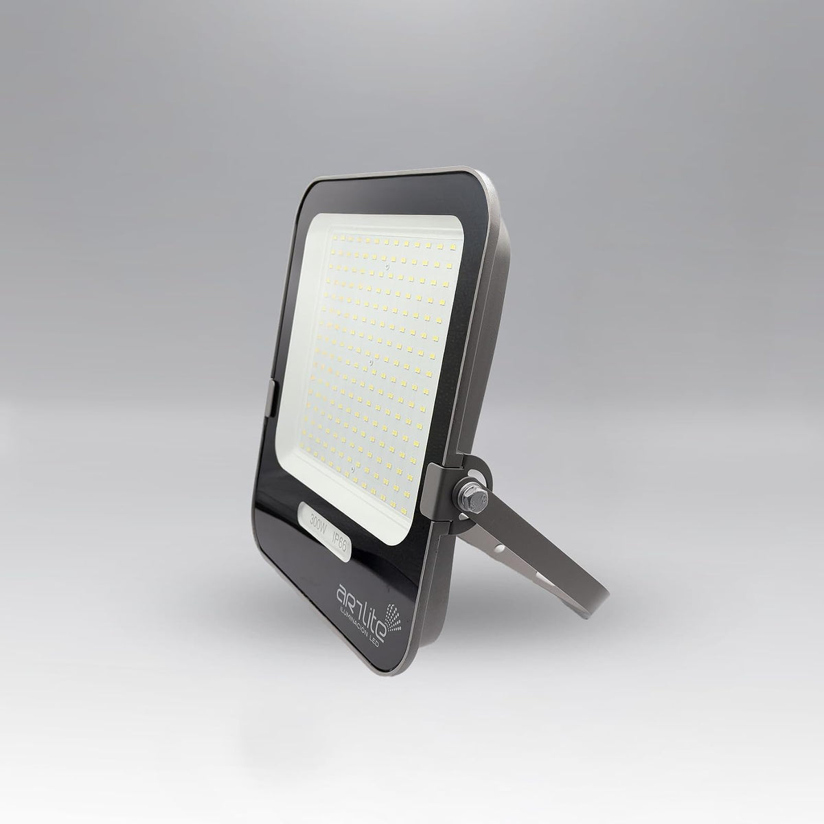 Reflector LED SMD Cuadrado Slim ARTLITE ARE-025 Blanco Frío 300W 37,500 Lúmenes Alta Potencia Eficiencia 125Lm/W IP66, Resistente al Lluvia, Polvo y luz Solar