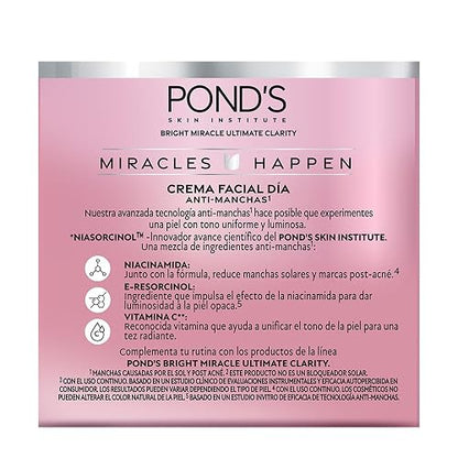 POND'S Crema Facial Antimanchas* Día Bright Miracle Ultimate Clarity con Niasorcinol y FPS 30**, uso de día para una piel luminosa y tono uniforme 50 g