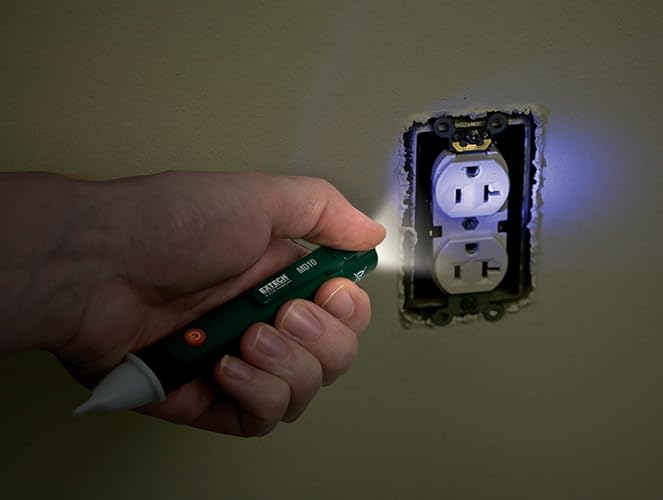 Detector magnético sin contacto con linterna integrada