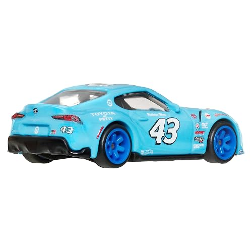 Hot Wheels Premium Boulevard, Vehículo 2021 Toyota GR Supra, Auto Deportivo Moderno, Colección, Escala 1:64, para Niños De 3 Años en adelante