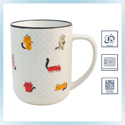 Tarro con borde negro con tematica de gatitos capacidad 620ml, taza para cafe, té, leche.