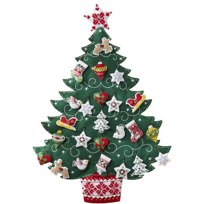 Bucilla Kit de calendario de Adviento con apliques de fieltro, 17 x 24 pulgadas, árbol nórdico