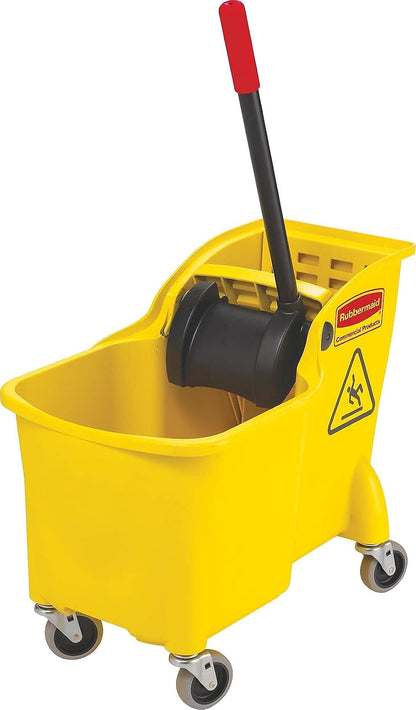 Rubbermaid Commercial Products, Cubo de trapeador con escurridor sobre Ruedas, Cubo de trapeador Todo en uno, Resistente, Amarillo, 31 Cuartos (FG738000YEL)