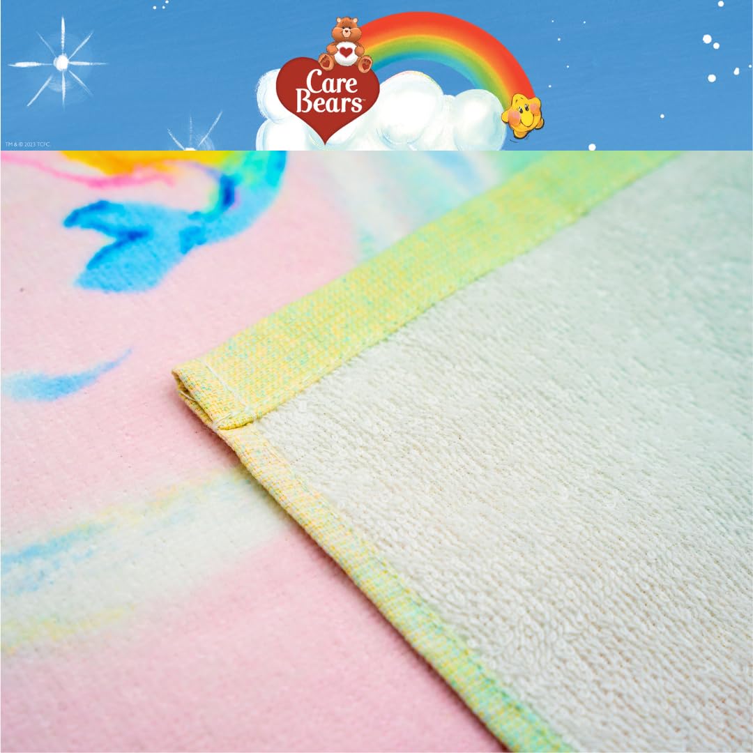 Franco Collectibles Care Bears - Toalla de baño clásica Retro de algodón súper Suave para el día de San Valentín, 60 x 30 Pulgadas, (Producto con Licencia Oficial)