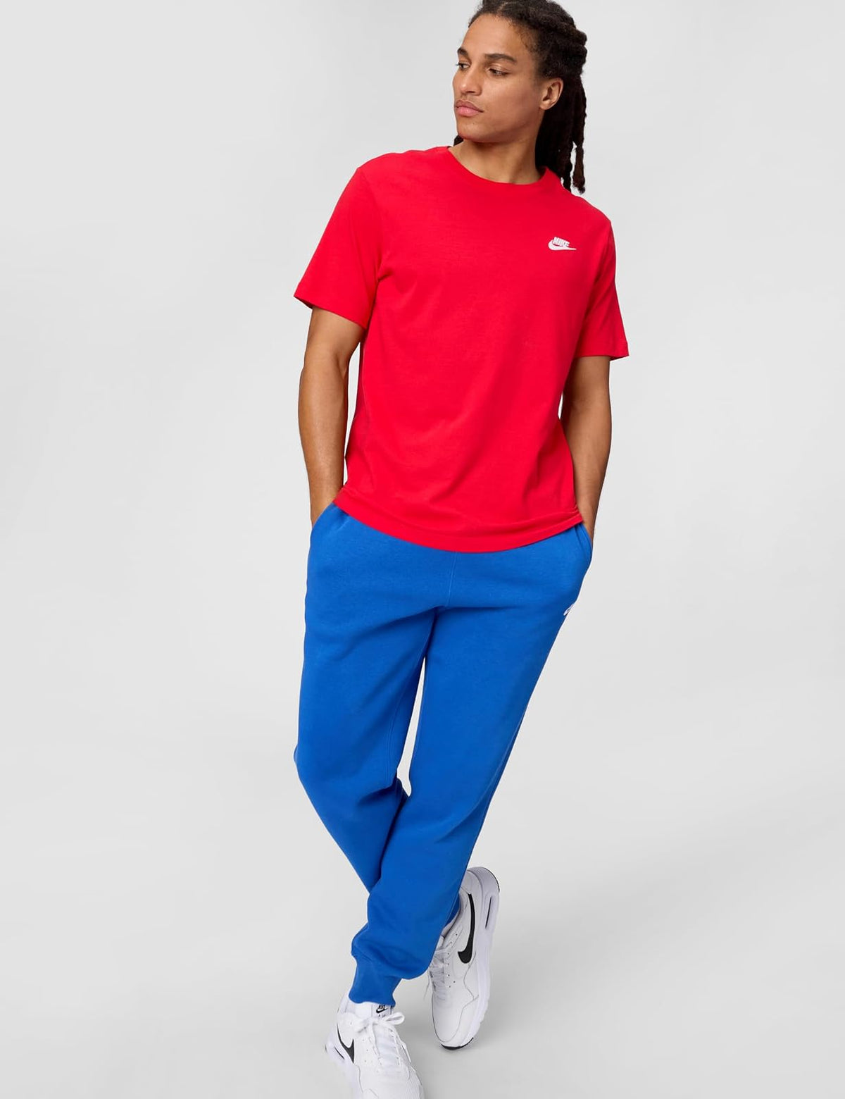 Nike Sportswear Club Camiseta Deportiva de Manga Corta, Hombre