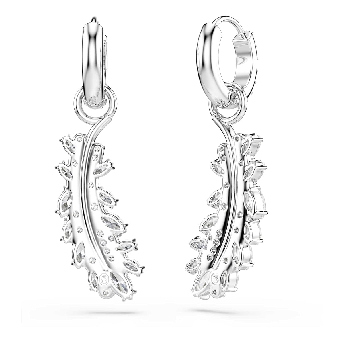 Pendientes Vienna, Tallas mixtas, Pluma, Blancos, Acabado en rodio