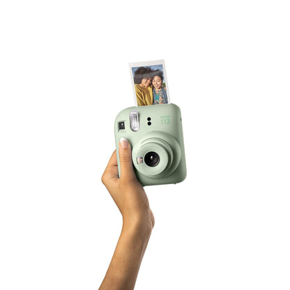 instax Fujifilm Camara Mini 12 Verde