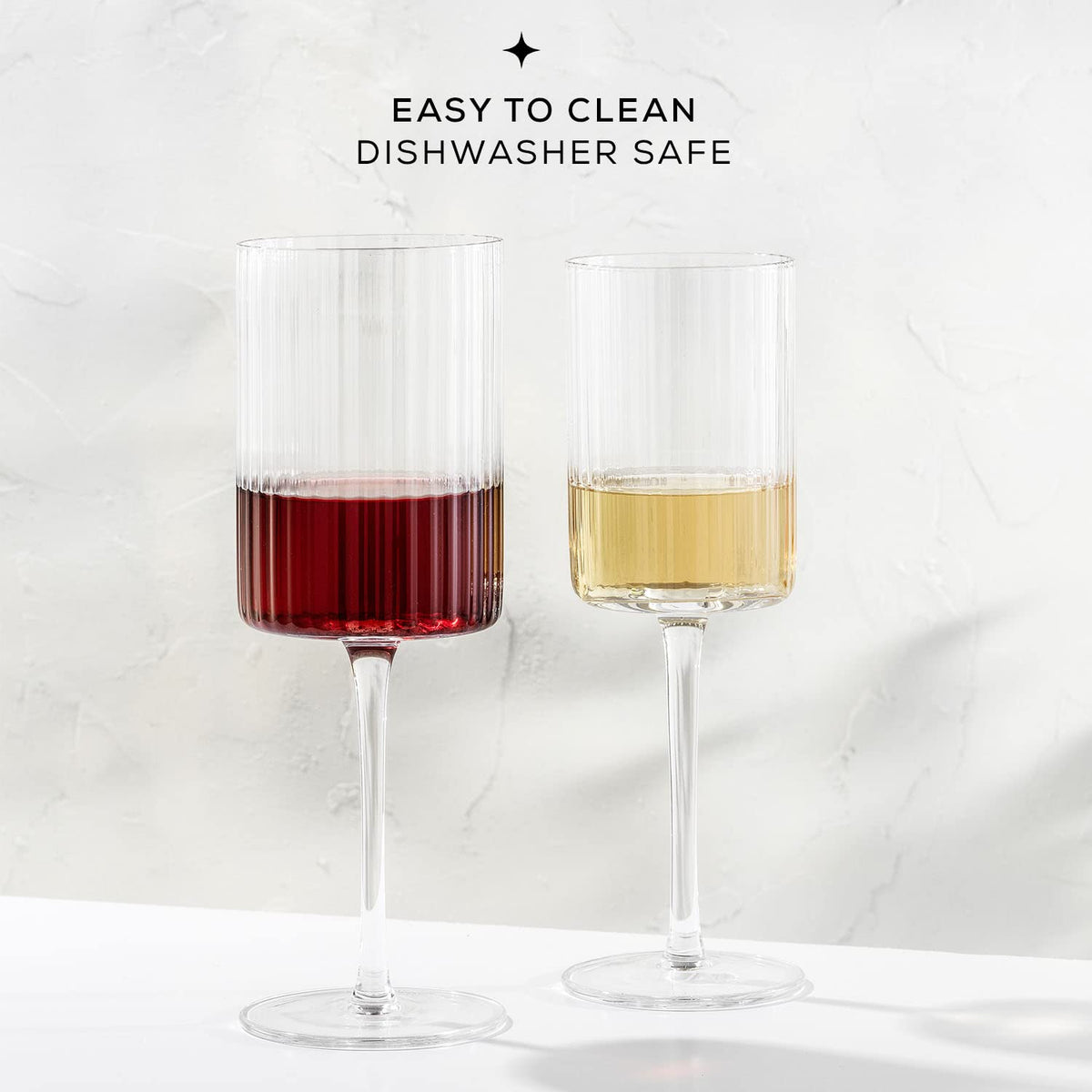 JoyJolt - Copas de vino estriadas - ELLE 17 oz rojo juego de 2 vasos grandes de tallo largo Vaso único o cóctel estilo clásico