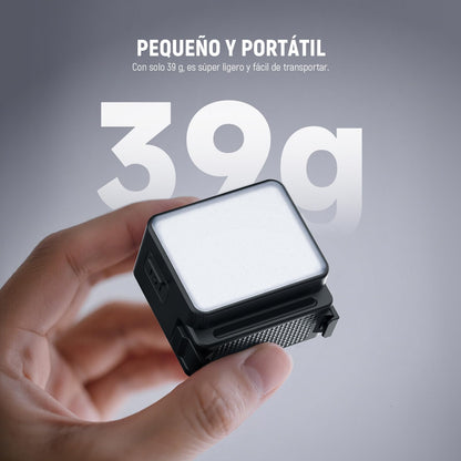 NEEWER BáSICO M20 Luz LED Magnética para Cámara Compatible con dji OSMO Action 3 4 5 Pro Cage AC009 Pro Pocket 3 Accesorios Adaptador Expansión, Mini Luz Relleno Plástico 5600K CRI95+