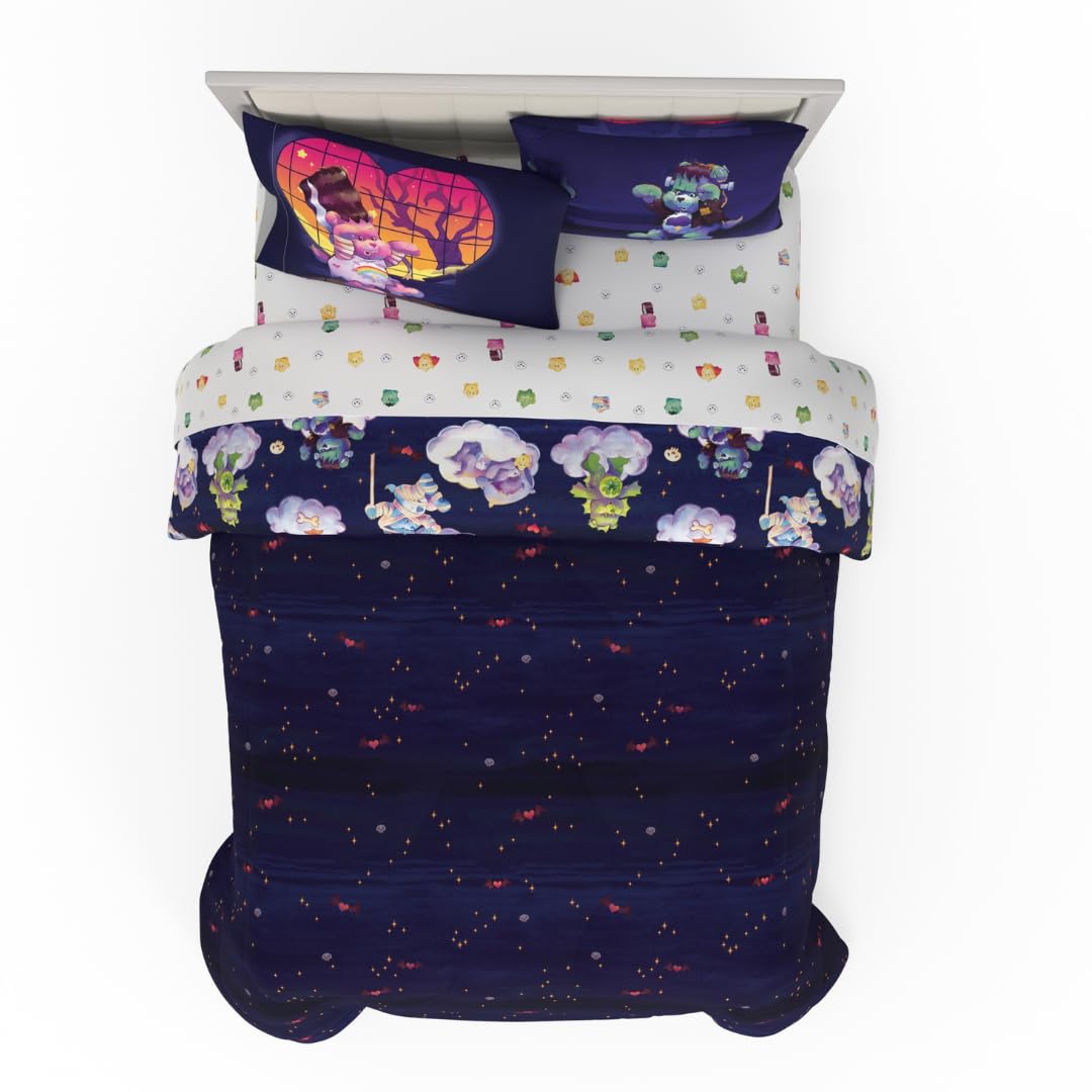 Franco Care Bears x Universal Monsters - Juego de Ropa de Cama de 7 Piezas súper Suave y Acogedor Reversible y Juego de sábanas con Funda matrimonial, (Producto con Licencia Oficial)