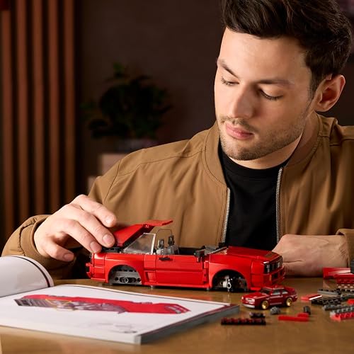 Mattel Brick Shop Hot Wheels, Juguete De Construcción, Elite Audi Sport Armable, para Coleccionistas y 10+ Años