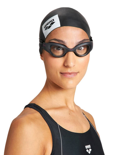 ARENA The One - anteojos de natación para nadadores y triatletas, ajuste universal, tecnología a prueba de órbitas, tratamiento antivaho