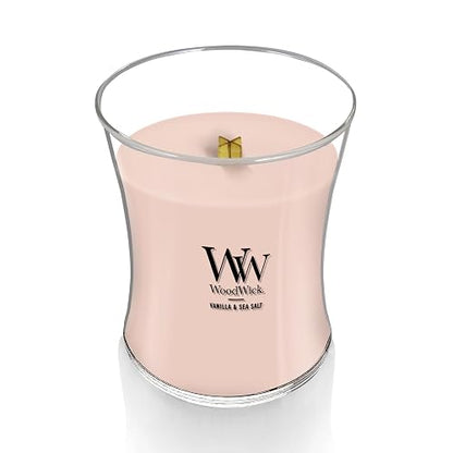Woodwick - Vela perfumada de reloj de arena mediano con Pluswick Innovation, vainilla y sal marina