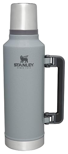 Stanley Classic - Botella de boca ancha aislada al aspiradora, color plateado martillo, termo de acero inoxidable 18/8, sin BPA, para bebidas frías y calientes, 2 cuartos de galón