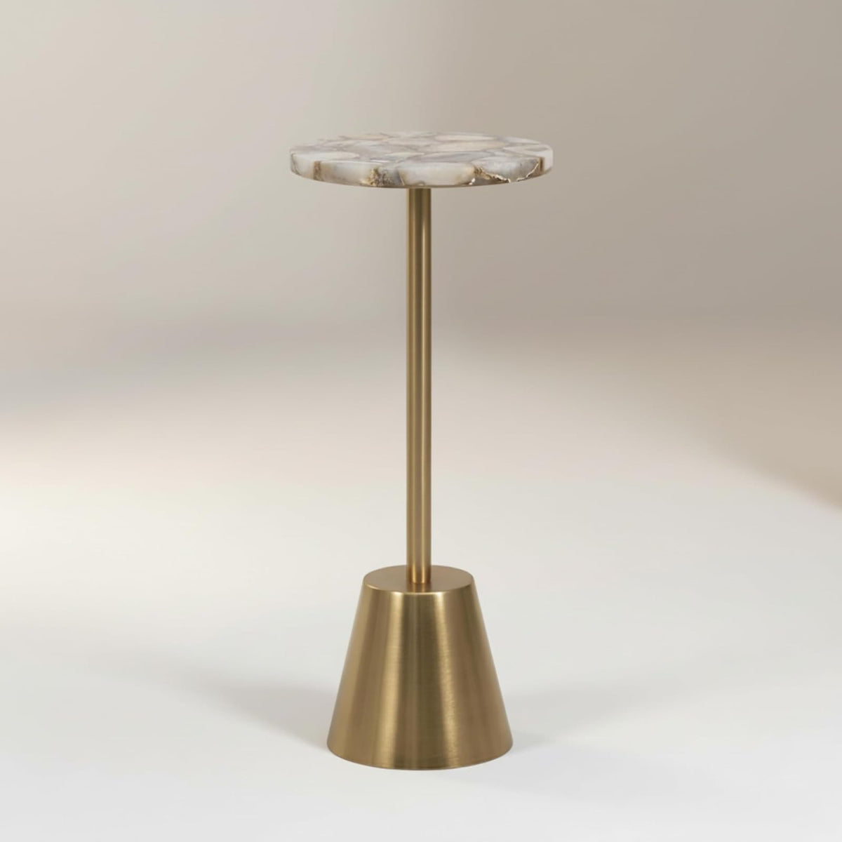 Sagebrook Home - Mesa Auxiliar de Hierro Dorado de 61 cm de Alto con Tapa de ágata de Borde Pulido para decoración contemporánea y glamorosa para Sala de Estar u Oficina