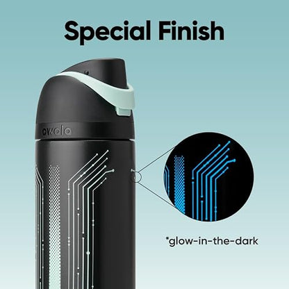 Owala TRON FreeSip - Botella de agua aislada de acero inoxidable con popote para deportes y viajes, botella de agua deportiva sin BPA, 24 onzas, color negro