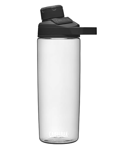 CamelBak Chute mag Water Bottle 20oz, Clear | Sistema de tapa magnética, botella de Tritan resistente, resistente a olores y manchas, asa de transporte