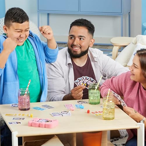 Hasbro Gaming Piggy - Juego de Cartas para 2 a 6 Jugadores Desde 7 Años