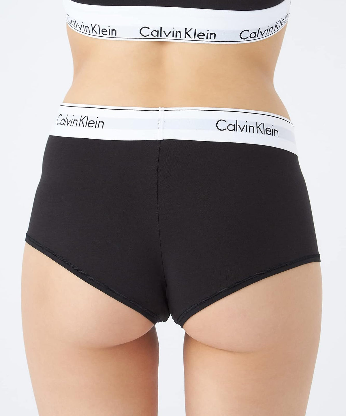 Calvin Klein - Pantalón Corto de algodón Moderno para Mujer