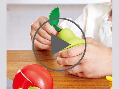 Hape , Juego de rol , Frutas Saludables con Cuchillo de Juguete Realista para Aprender y Jugar. Accesorio Cocina. De 2 a 8 años. E3171