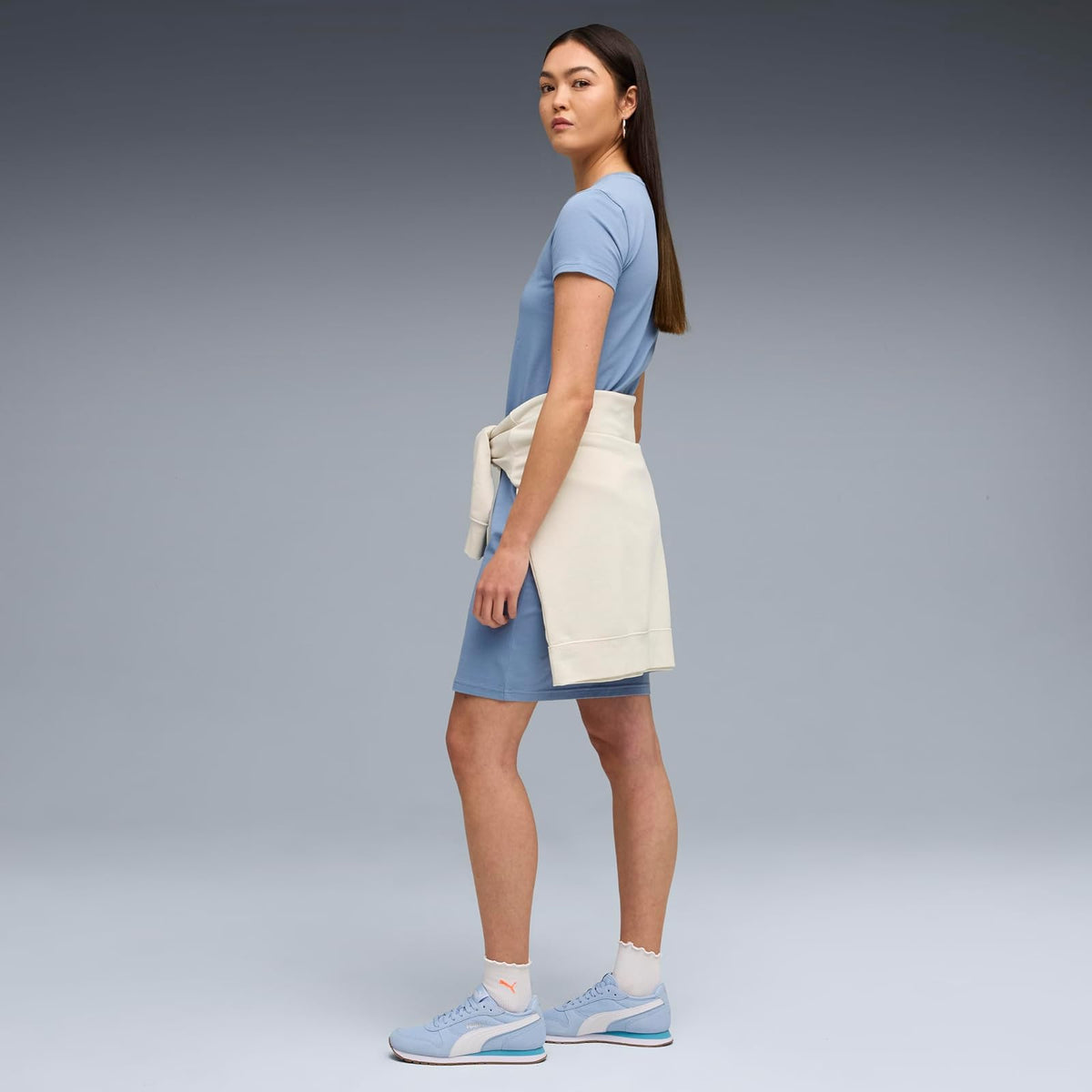 PUMA Essentials Small Logo Slim Fit T-Shirt Dress Vestido Informal Mujer