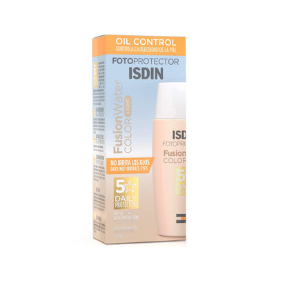ISDIN Fotoprotector Fusion Water Color Light SPF 50 + Fotoprotector Fusion Water SPF 50, Protector Solar Facial de fase acuosa para uso diario,50 ml