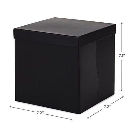 Hallmark - Caja de regalo mediana con tapa y relleno de papel triturado (caja negra de 7 pulgadas) para bodas, graduaciones, cumpleaños, día del padre, regalos para padrinos de boda, todas las
