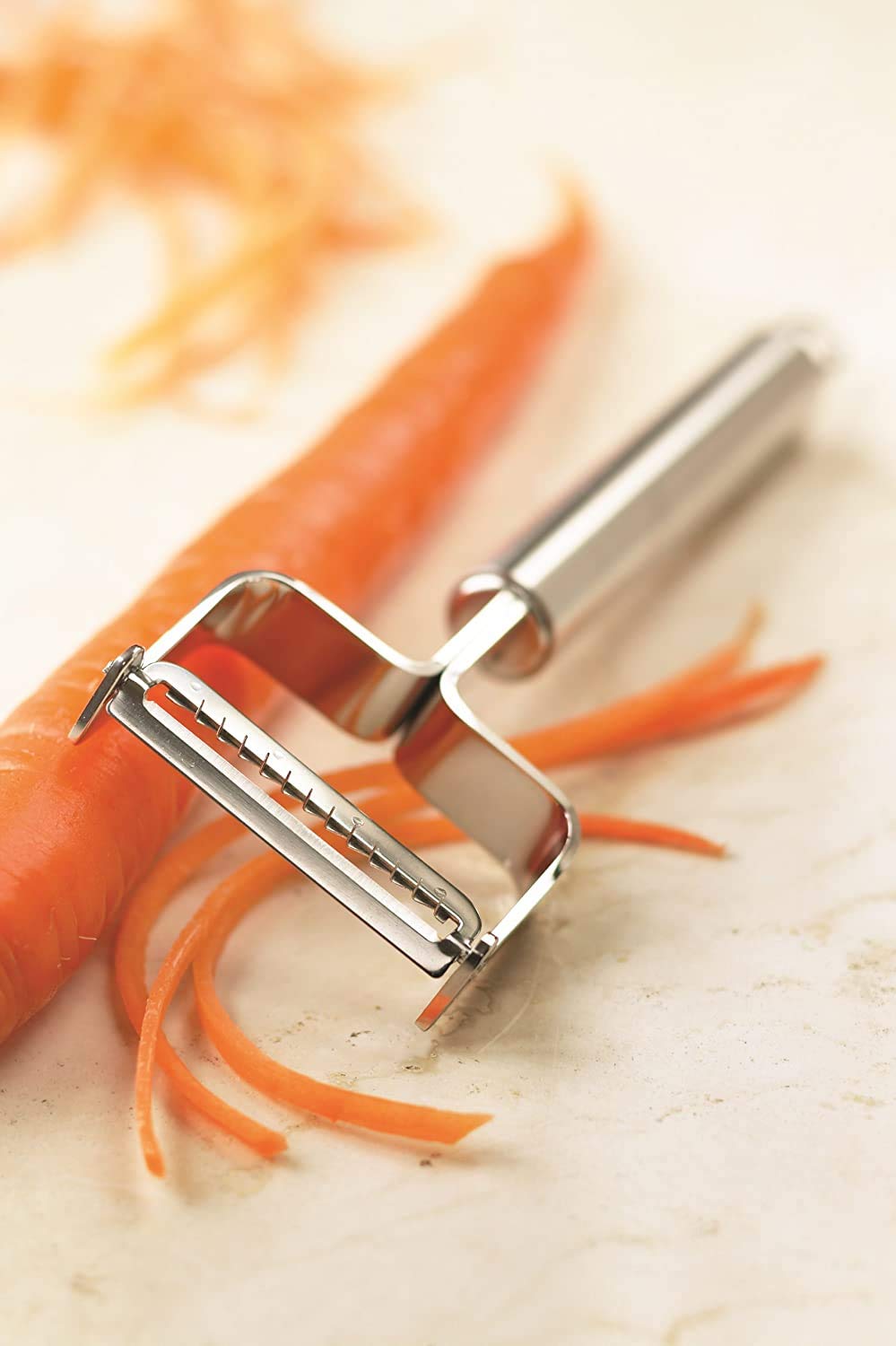 Kuhn Rikon 2201 Stainless Julienne Peeler