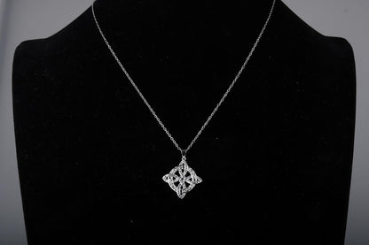 XYPHIELLE Collar Celta para Mujer con Circonitas, Joyería Fina, Regalo para Novia Esposa Madre en San Valentín Aniversario Día de la Madre