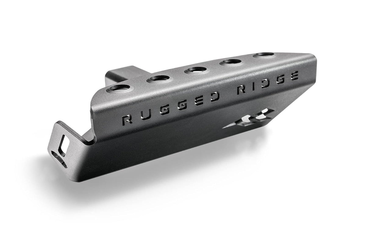 Rugged Ridge Hitch - Placa antideslizante | Negro, acero | 18013.01 | Se adapta a Jeep Wrangler JK/JL 2007-2026; Jeep Gladiator JT 2020-2026 con enganche receptor de 2 pulgadas