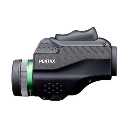 PENTAX Monocular VM 6x21 WP fácil de usar con una sola mano. Diseño universal que es ergonómicamente fácil de operar. Visión brillante y clara con alto contraste y excelente rendimiento óptico. Impermeable