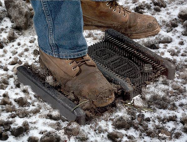 Wearwell 229 Mud Chucker - Rascador Industrial para Botas con Dedos de Goma Flexibles