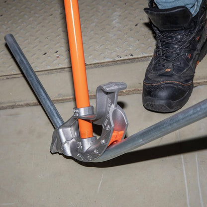 KLEIN TOOLS 51607 | Doblador De Conduit 3/4" EMT | Cabeza De Aluminio | Logra dobleces precisos y repetibles con Angle Setter; su pedal ancho brinda estabilidad y facilita el trabajo en conduit.