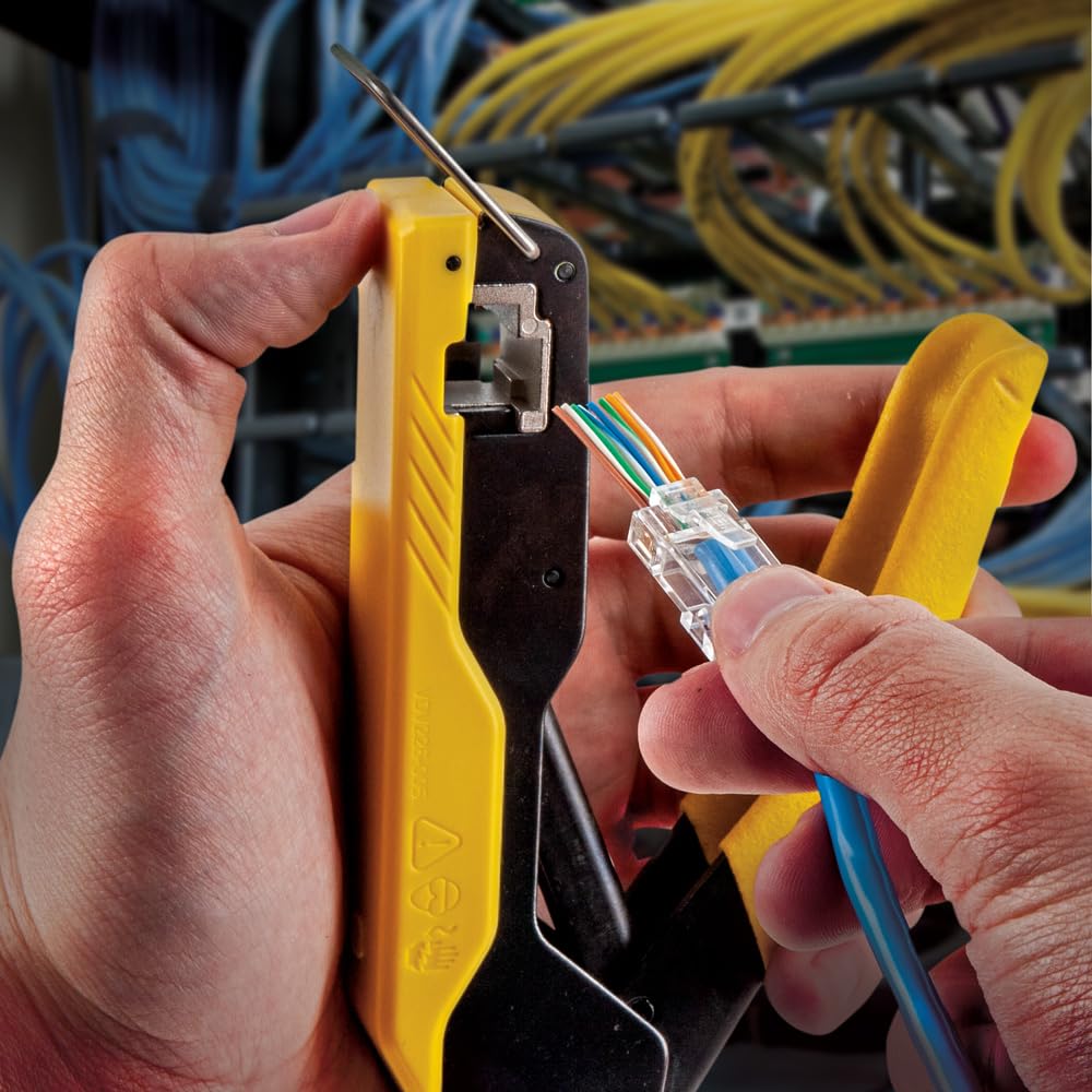 Klein Tools 80017 - Crimpadora de cable de datos y enchufe modular de datos CAT6, paquete de 50 herramientas, kit de herramientas de instalación de paso, 2 piezas