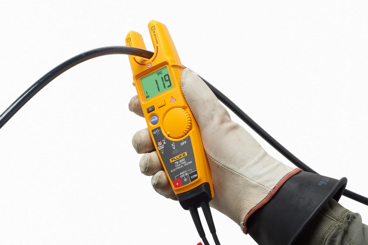 Fluke T6‑600 Detector de Voltaje Comprobador FieldSense Medidor TRUE RMS 600 V / 200 A Resistencia Hasta 2 kΩ Pantalla Retroiluminada